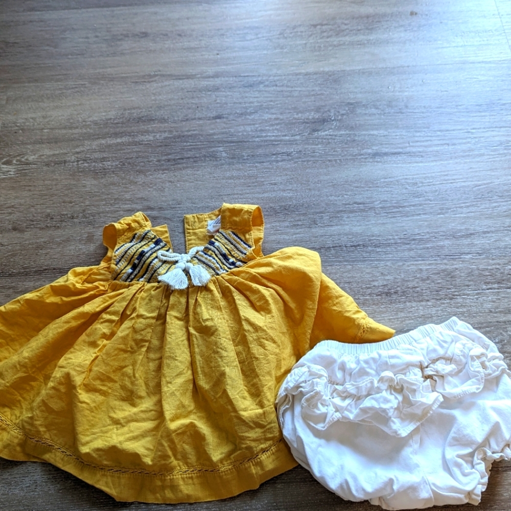 3/$10 boho tank set